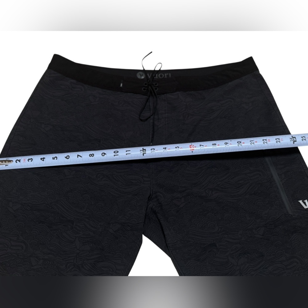 Vuori Board Shorts Men's 38 Shorts Cruise Draw String Striped Camouflage Accent - Picture 4 of 10